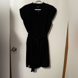 Babaton by Aritzia black belted shirtdress size small